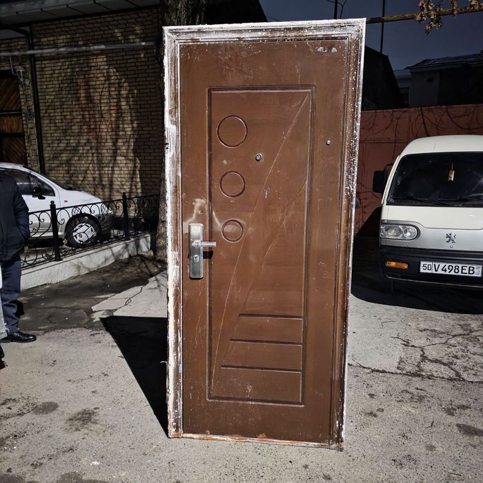 Срочний продам железной девер