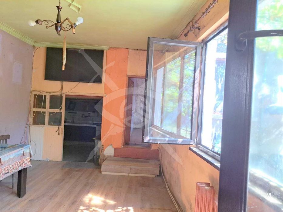 Продава се Къща в с. Горни Богров, Област София-град - 80 кв.м за 2000 €/кв.м - Снимка #3