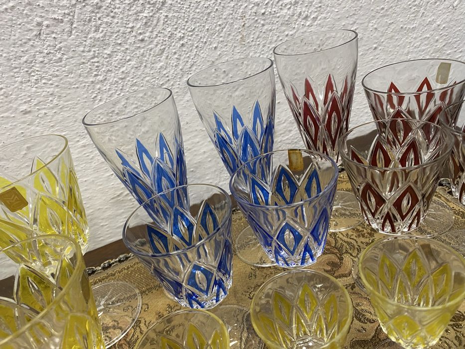 Немски кристални чаши цветно стъкло