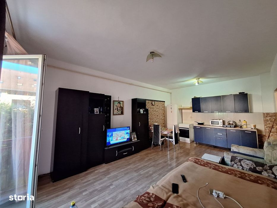 Apartament cu 2 camere, 58 mp, etajul 1, zona Porii — fotografia 3