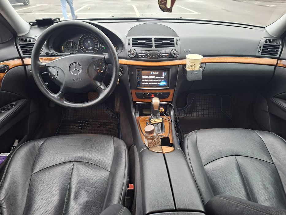 Vind sau schimb cu auto 4×4.