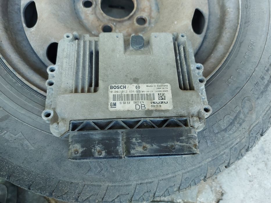 Компютър Опел Астра / ECU Opel Astra H