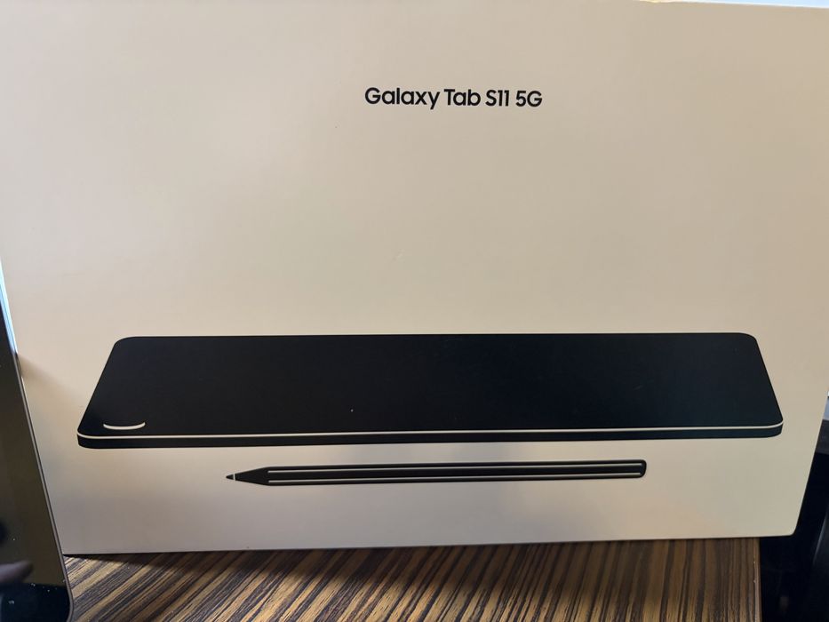 Galaxy tab s11 128 Gb stocare/12GB RAM+512GB microsd