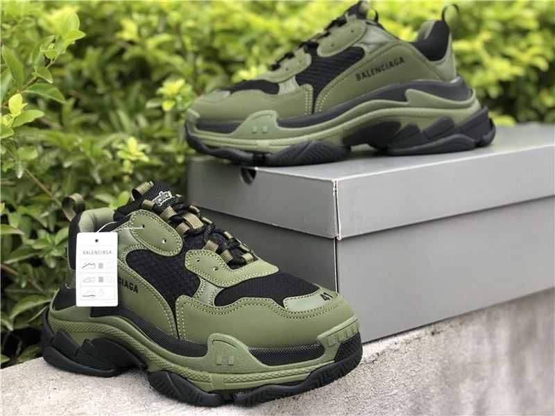 Balenciaga Triple S - Grey/Black/Tan