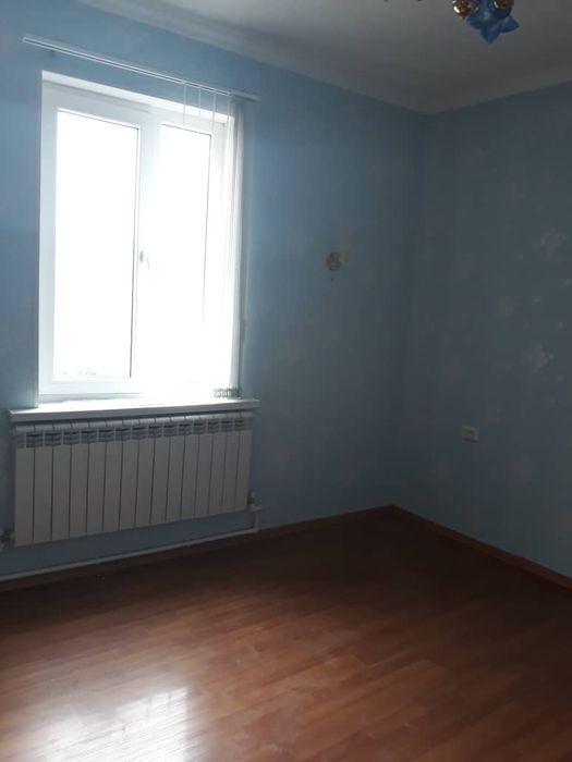 Продаётся двухэтажный дом г.Чирчик (район джалаир)