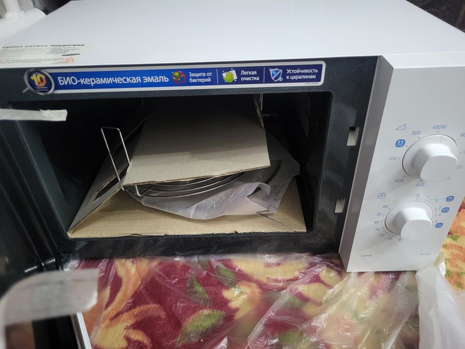 Продам микроволновку с грильницей