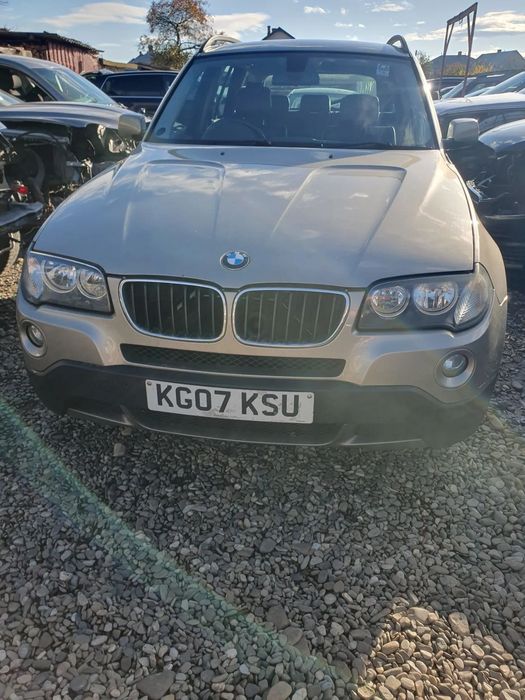 Dezmembrez BMW X3 E83 an 2007 motor 2.0 tip 204D4 M47 150 cp trager complet panou frontal fata completa radiator radiatoare apa clima intercooler ventilator electroventilator racire turbo turbina turbosuflanta grup diferential fata spate dezmembrari piese