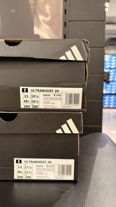 Adidas Ultraboost 20 , originali la cutie ( nr 42.2/3 - 46.2/3 )