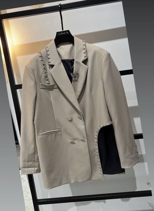 Сако one size с камъни