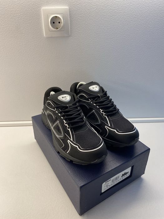 Dior b30