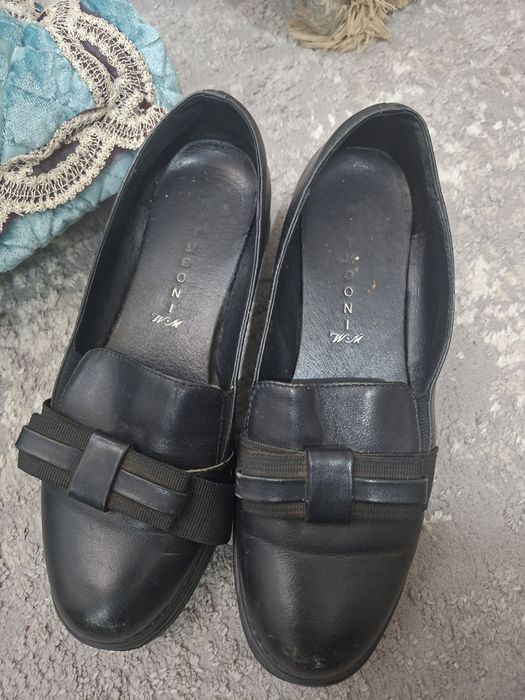 Продам обувь  36-37размер дешево