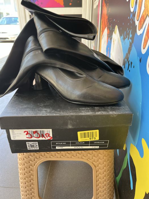 Дамски ботуш над коляното Raid номер 40