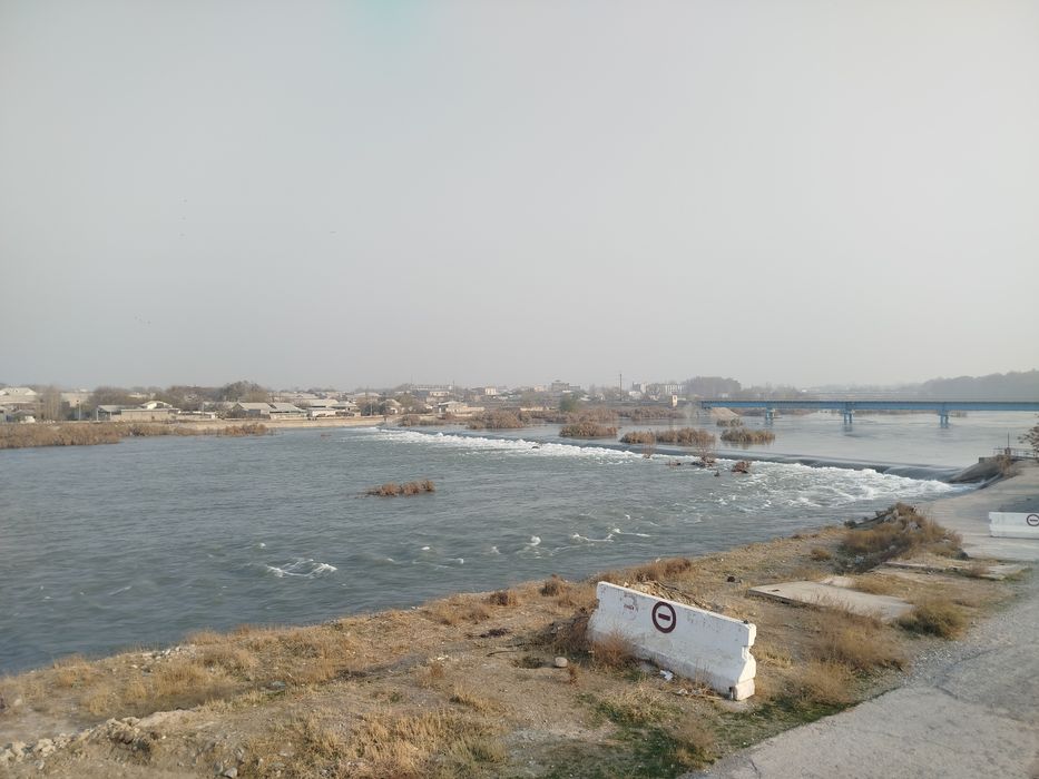 Участка сотилади 4 соток.