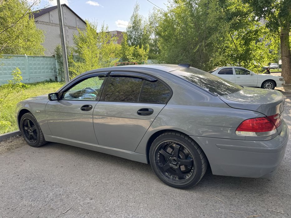 BMW 730, 2006 года