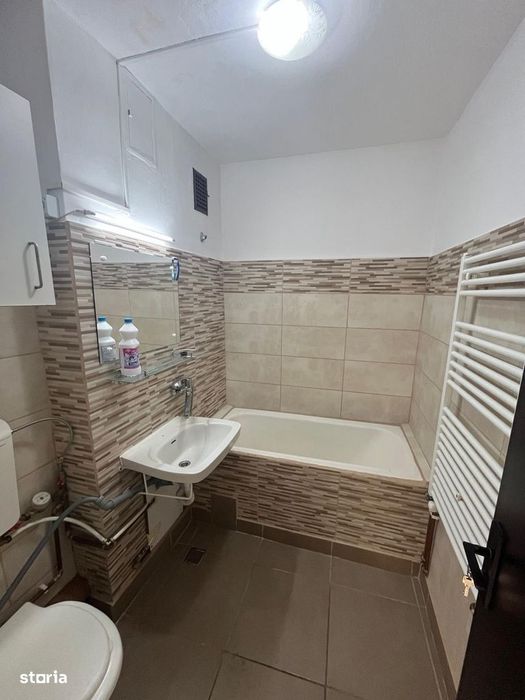 Apartament cu 2 camere Craiovei.