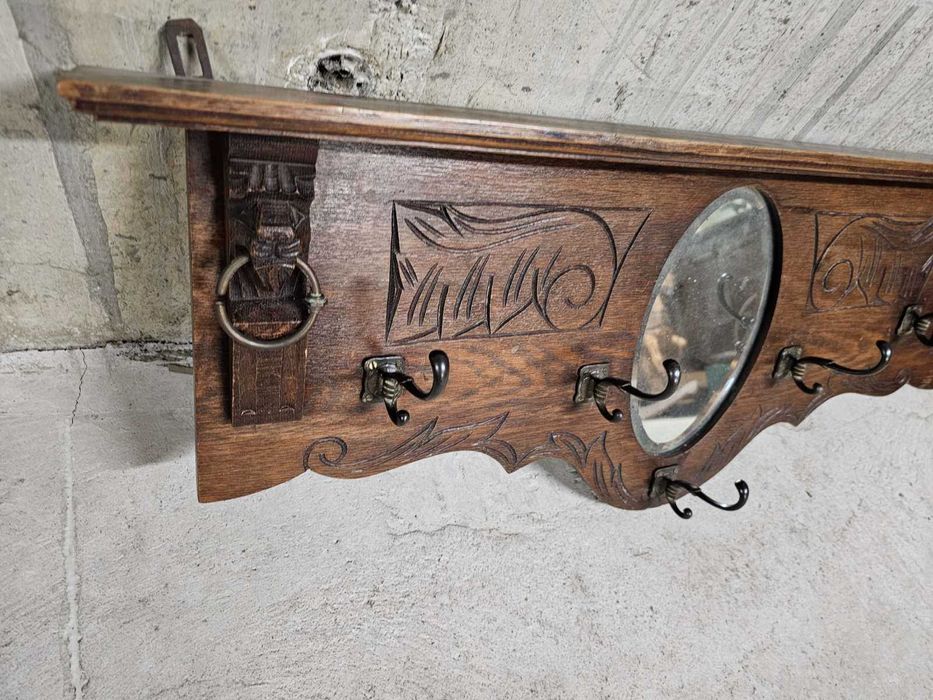 Закачалка за стена с дърворезба и кристално огледало
