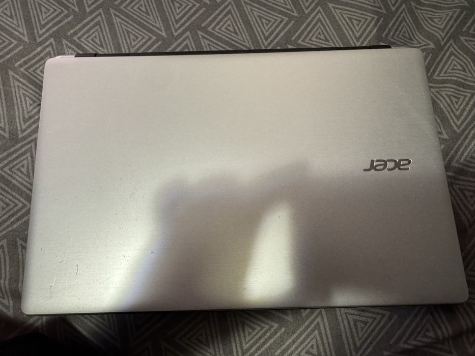 Laptop Acer Aspire V 15 pentru piese