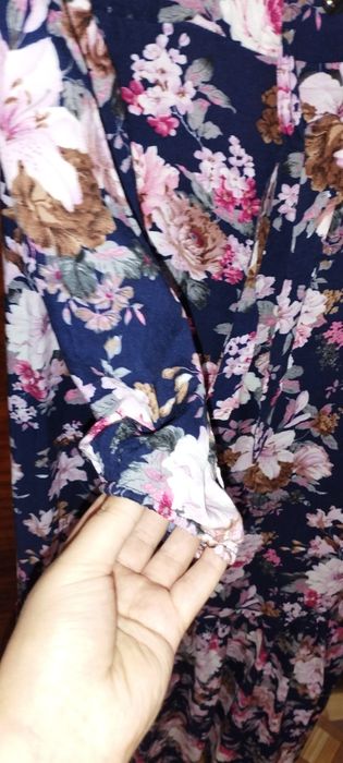 Продаю платье одела 1 раз