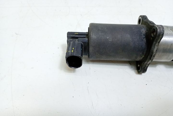 Supapa EGR 1.9 dci 72281823 Renault Trafic a 2-a generatie seria