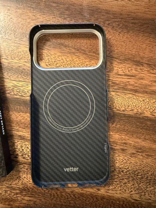 Husa vetter iphone 18/17 pro max KEVLAR