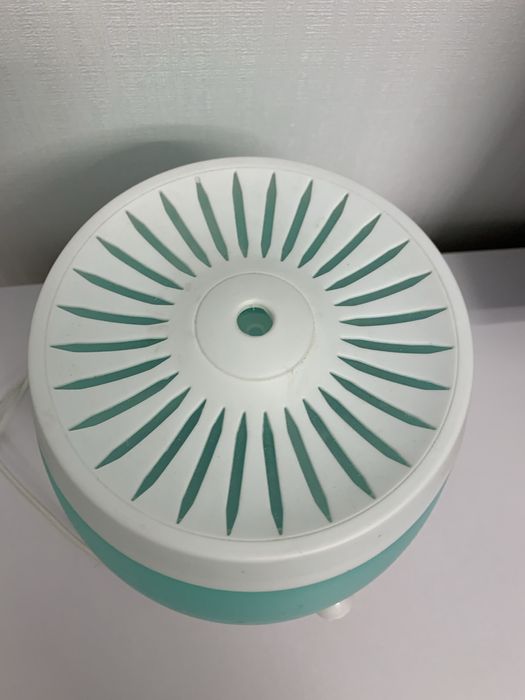 Продается увлажнитель воздуха