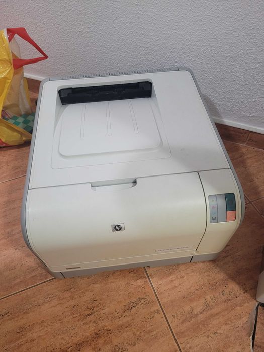 Цветен Лазерен Принтер HP CP1215   рециклирани тонер касети