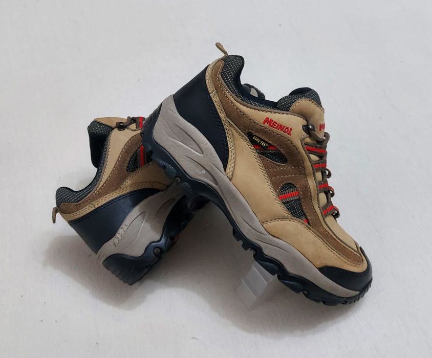 Ghete munte MEINDL Gore-Tex, bocanci piele naturală, Nr 40 EU unisex