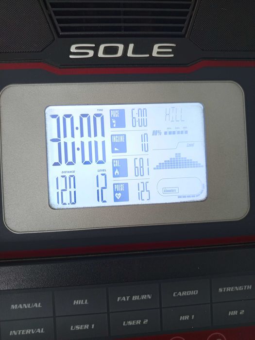 эллиптический тренажёр Sole E25