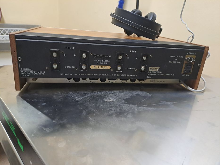 Stereo receiver Tandberg TR-1010