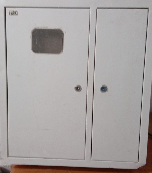 Продам металлический щит