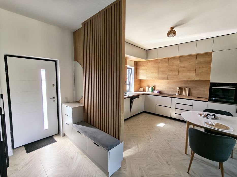 Proprietar închiriez pe termen lung casa noua 3camere mobilata și utilata