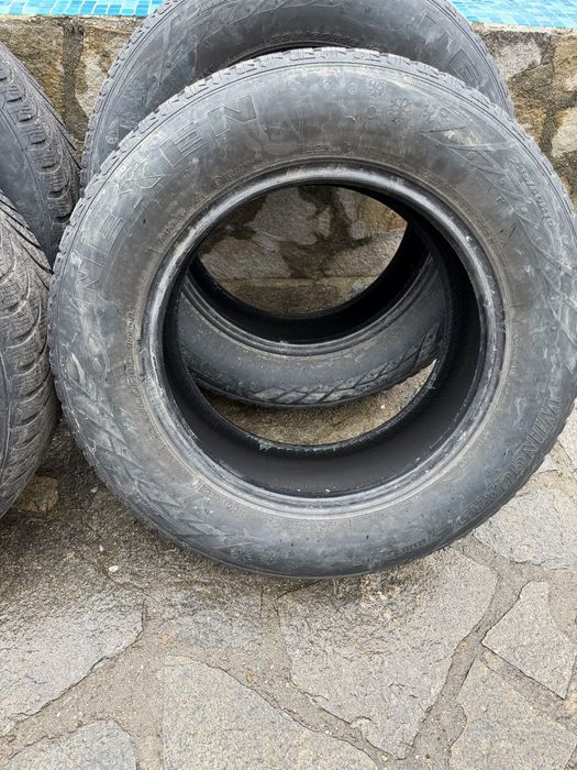 Зимни гуми 235/60/R16 NEXSEN