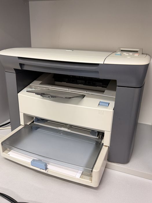 Принтер със скенер hp