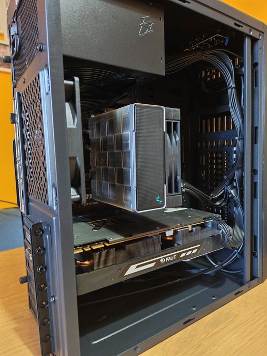 Геймърски компютър Intel Core i5-4690K | GTX 1070 8GB | 16GB RAM | 512GB SSD | Нови компоненти с гаранция