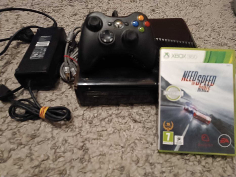 XBOX360 consola XBOX 360 slim + 1 joc bonus Need for Speed Rivals