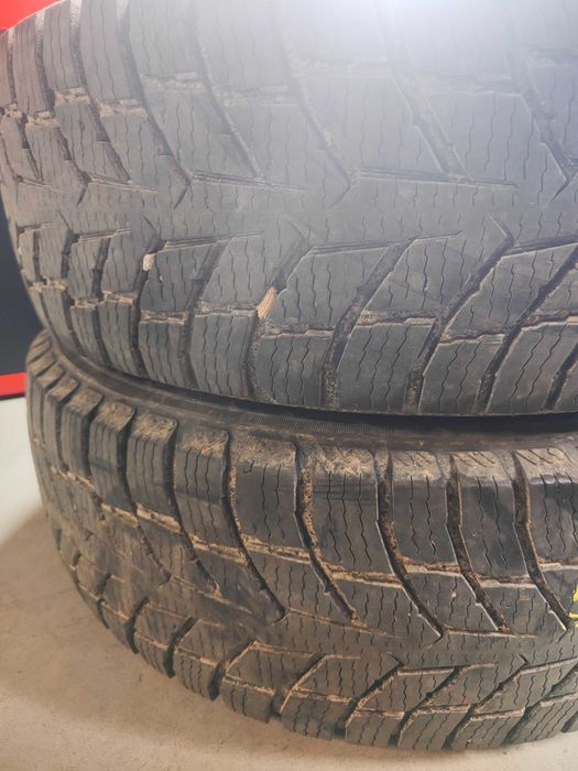 2бр.зимни гуми 205/65/16C Nokian