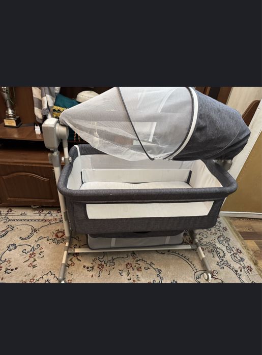 Продам детский манеж