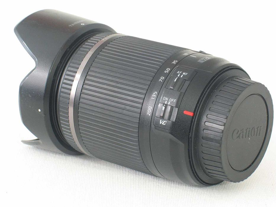 Obiectiv foto Tamron 18-200mm F3.5-6.3 VC montura Canon EFs