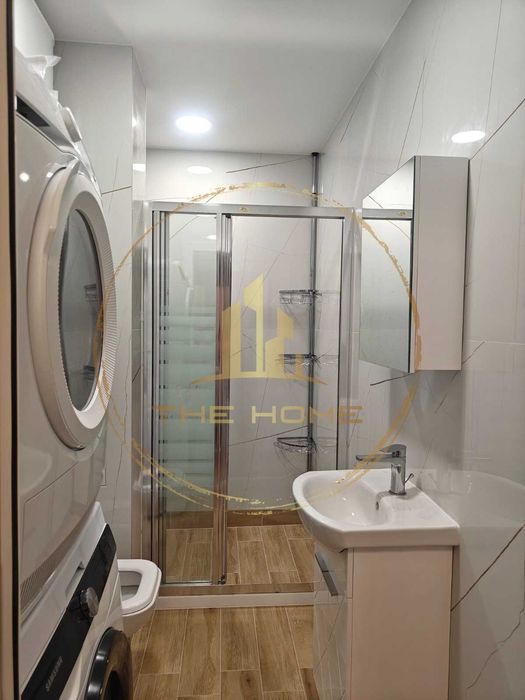 Дава се под наем Двустаен апартамент в Варна, Цветен квартал - 60 кв.м за 650 € - Снимка #3