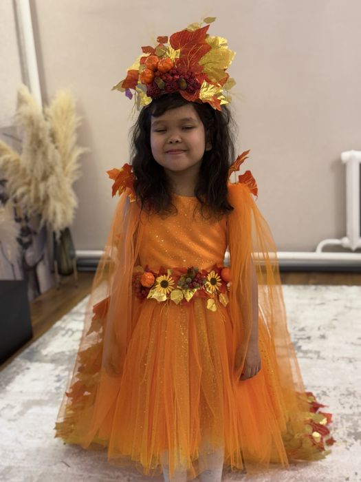 Сдам в аренду платье на осенний бал