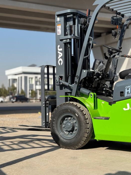 Электрический Вилочный Погрузчик Авто Кара  2.5 тонный 3 метровый