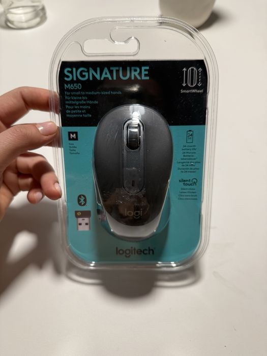Logitech безжична мишка