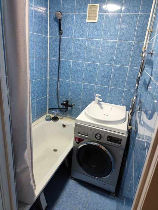 Продам 3 комн квартиру