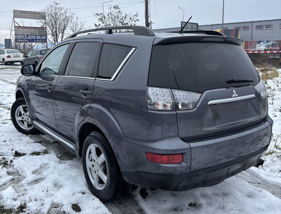 Mitsubishi Outlander 2011 Euro 5 4X4 Blocabil Piele Navi Camera Diesel