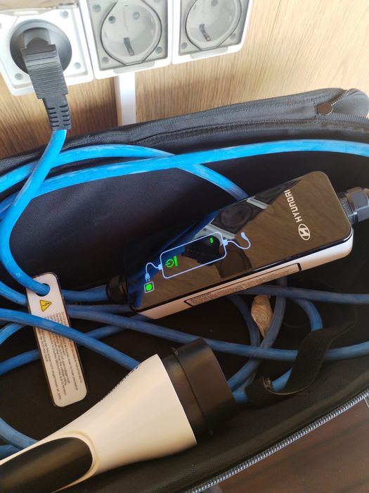 Incarcator auto domestic 220v ac, 12A, Kia, Hyundai, Mercedes, bmw