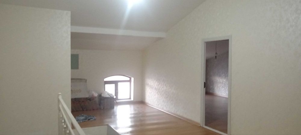 Oltintepada 2 qavatli 7 xonali uy sotiladi!