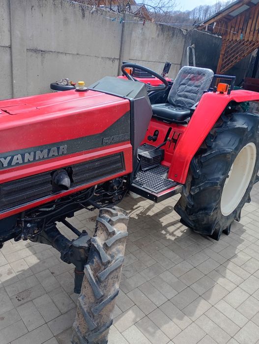 Tractor japonez yamnar FX 265