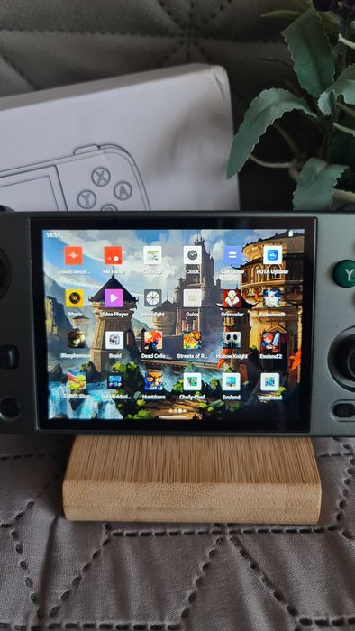 Anbernic Rg405 M нова