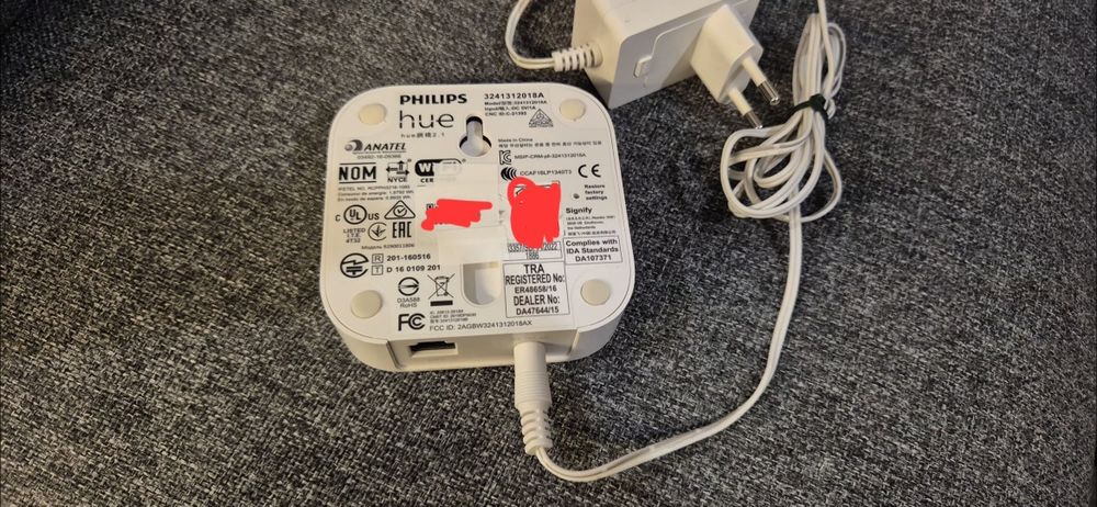 Philips Hue Bridge 2.1 - Смарт хъб за осветление