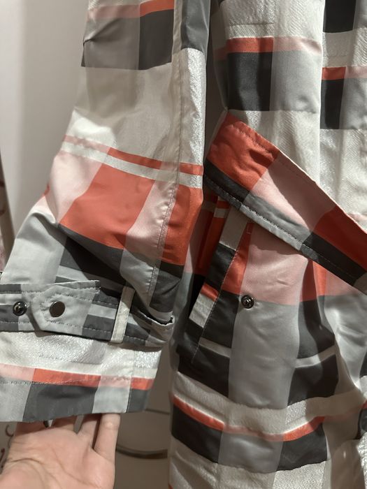 Женская осенняя куртка